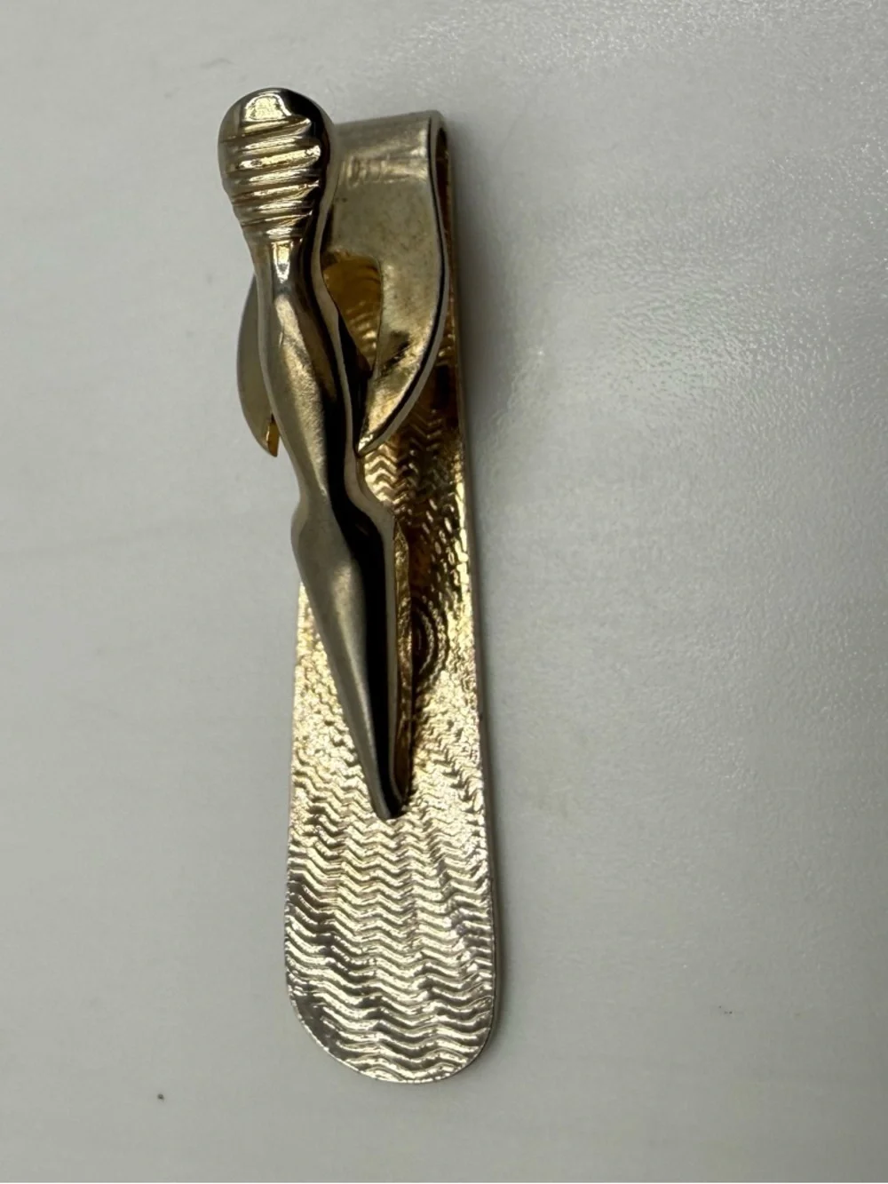 Vintage Gold Tone Tie Clip Textured Stripe Design